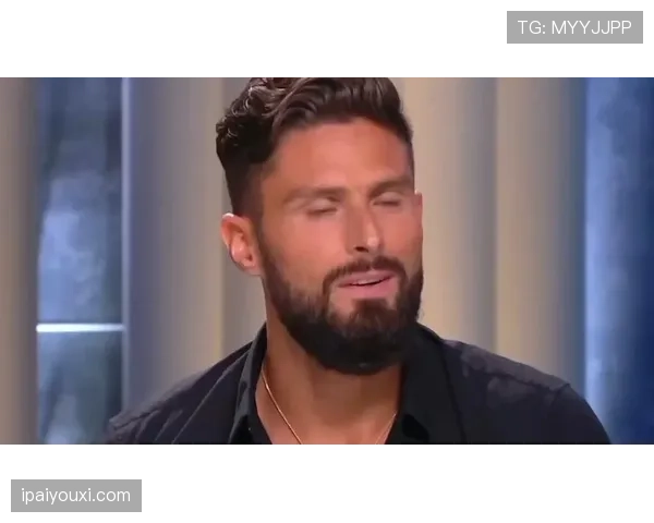 吉鲁与本泽马前场联动失衡：吉鲁趋向单点终结而弱化协同进攻